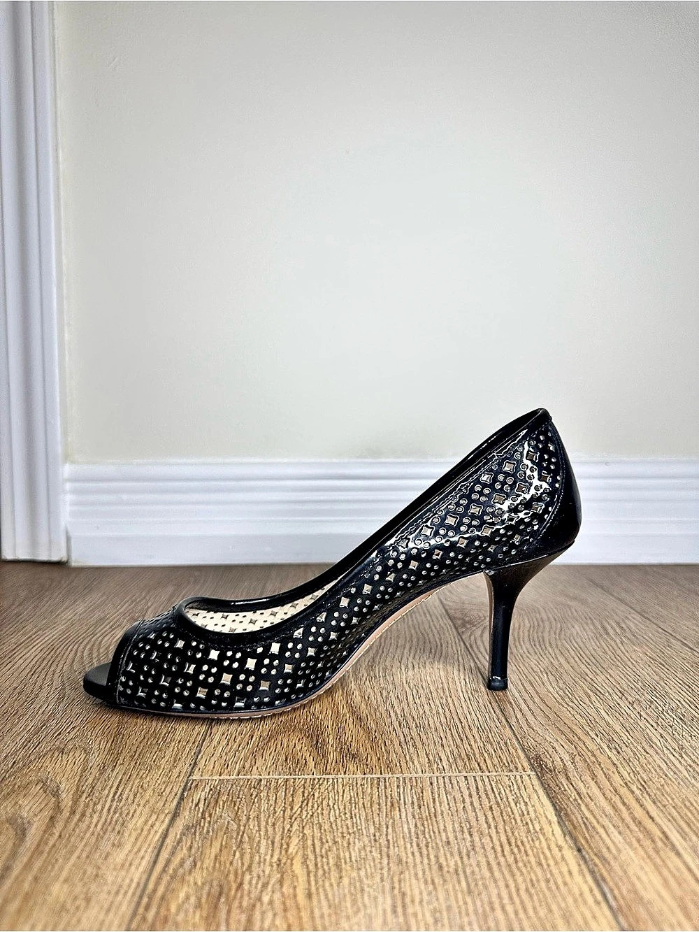 Prada Laser-Cut Patent Leather Peep-Toe Pumps Black/ good condition